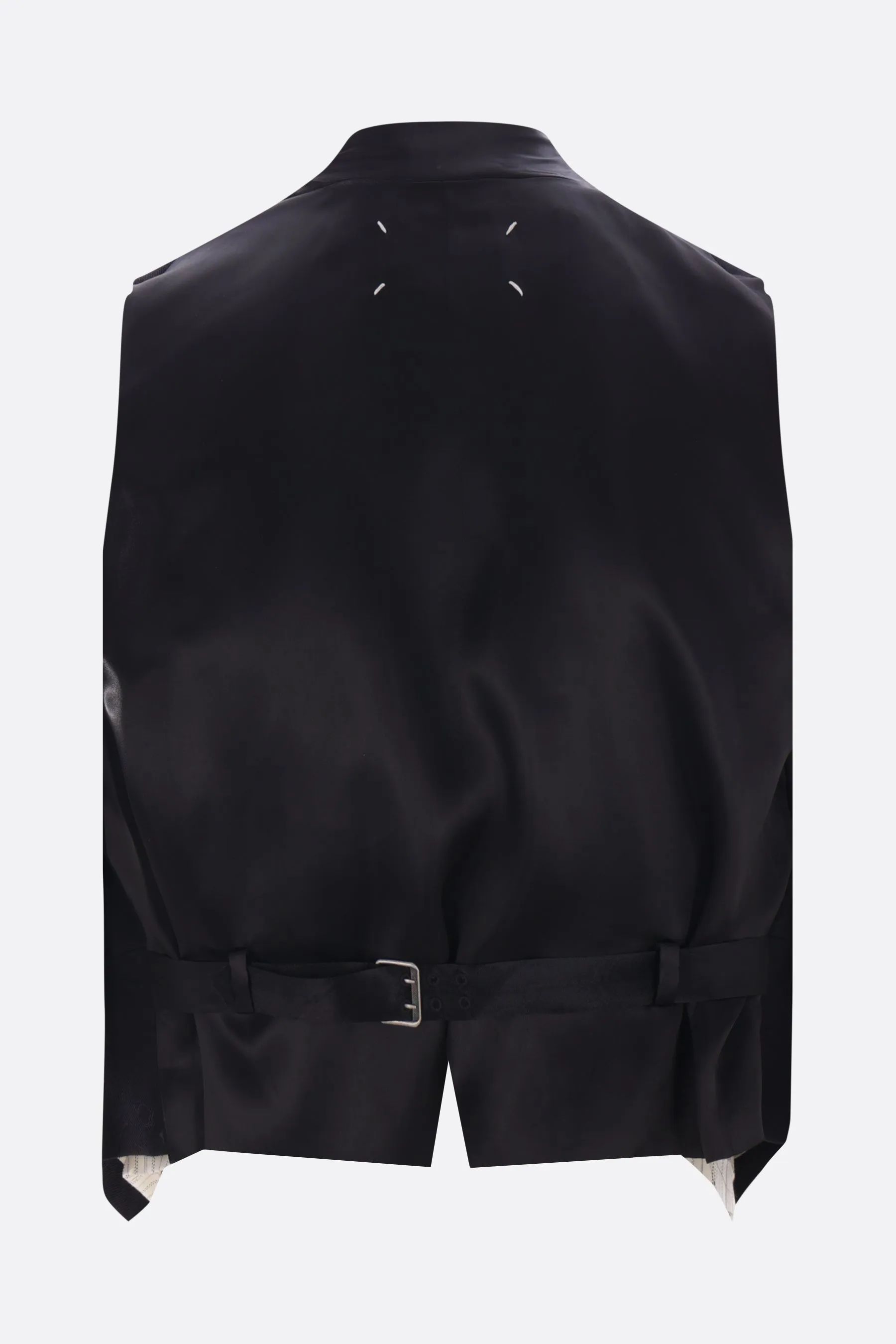 Anonymity of the lining vest