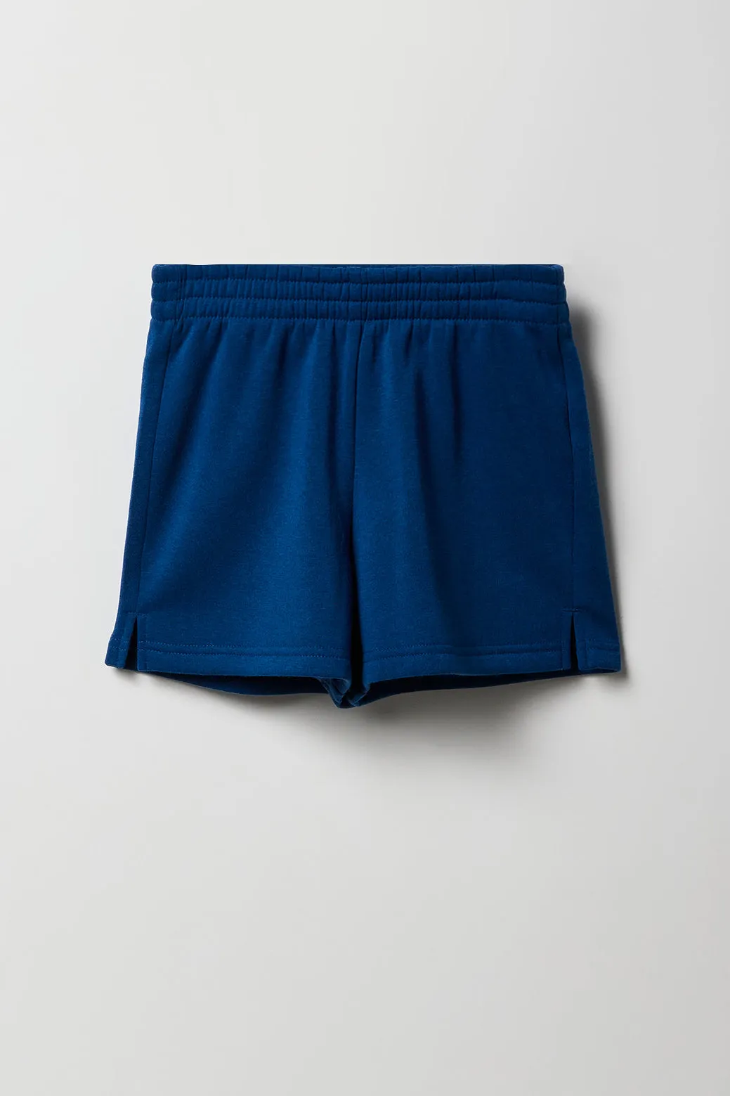 Ensemble avec haut à capuchon en molleton avec motif brodé et short pour fille