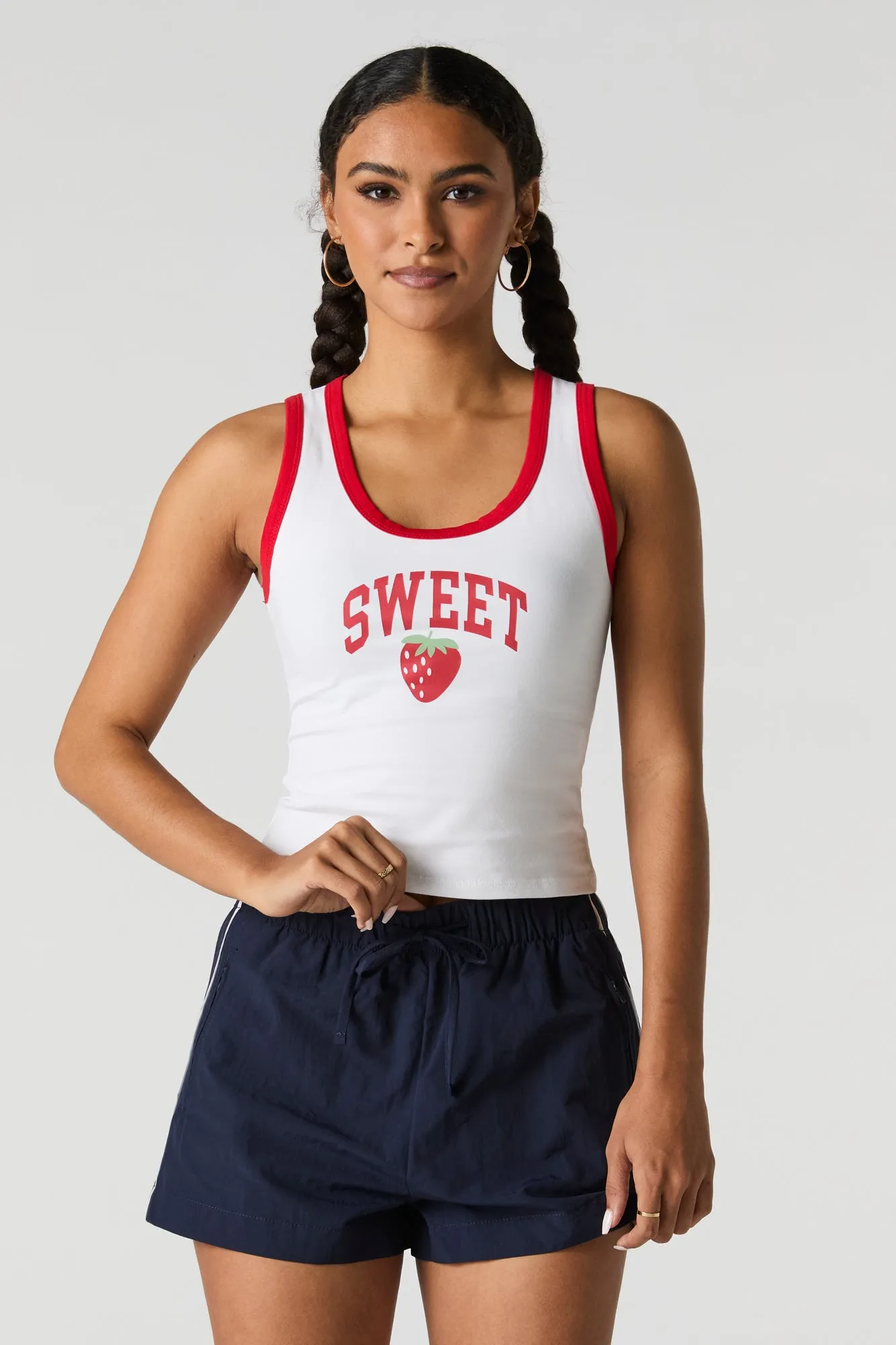 Graphic Contrast Trim Scoop Neck Tank