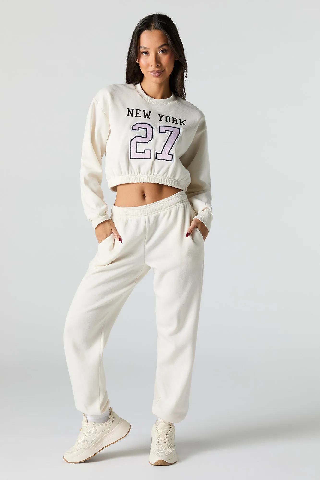 Graphic Cropped Sweatshirt