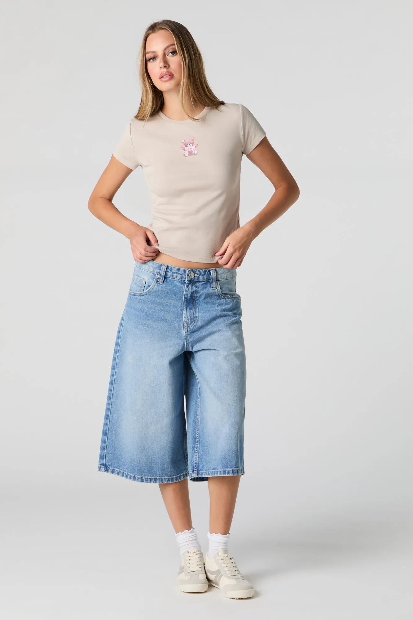 Graphic Ribbed T-Shirt