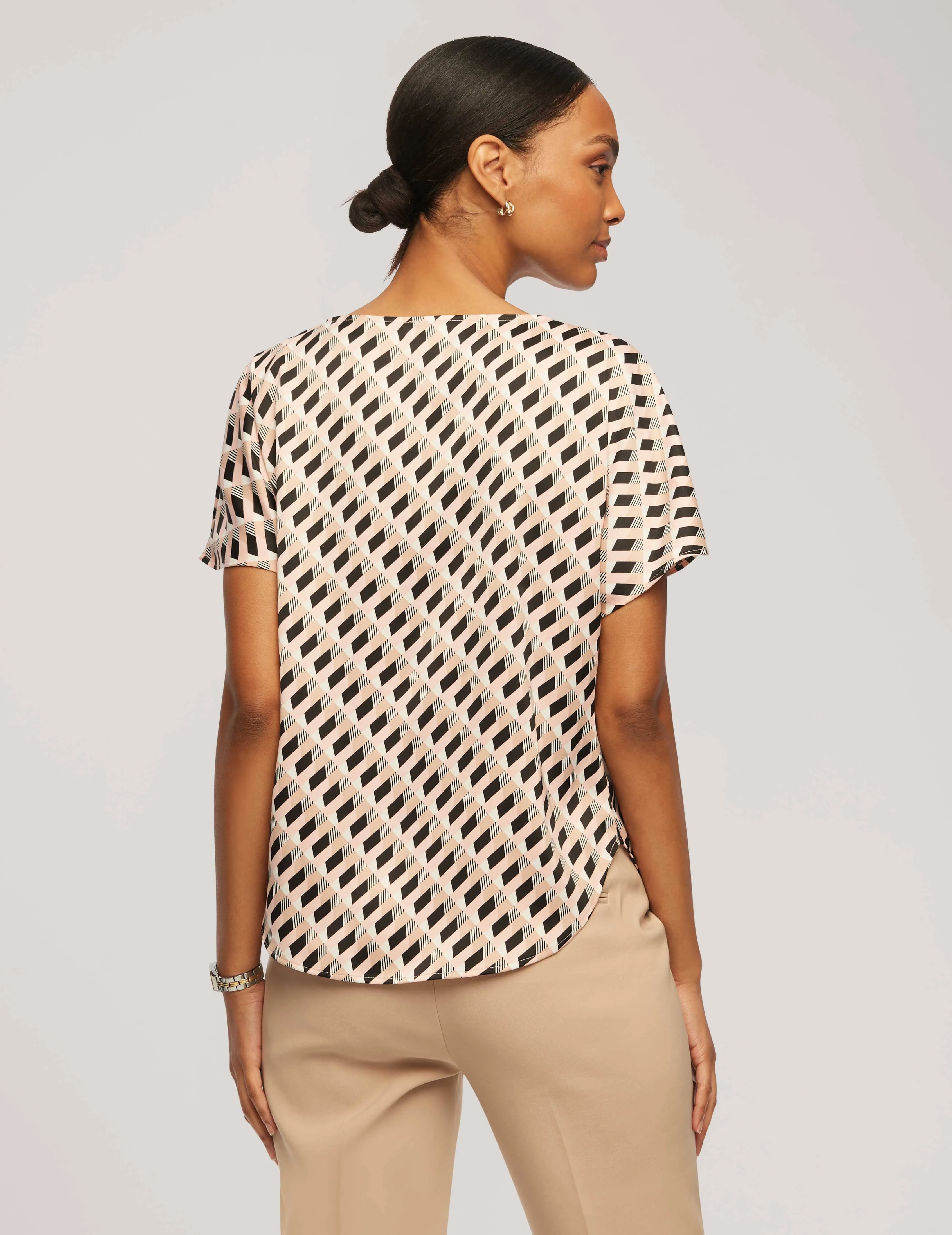 Printed Short Sleeve Blouse With Bateau Neckline - Sale