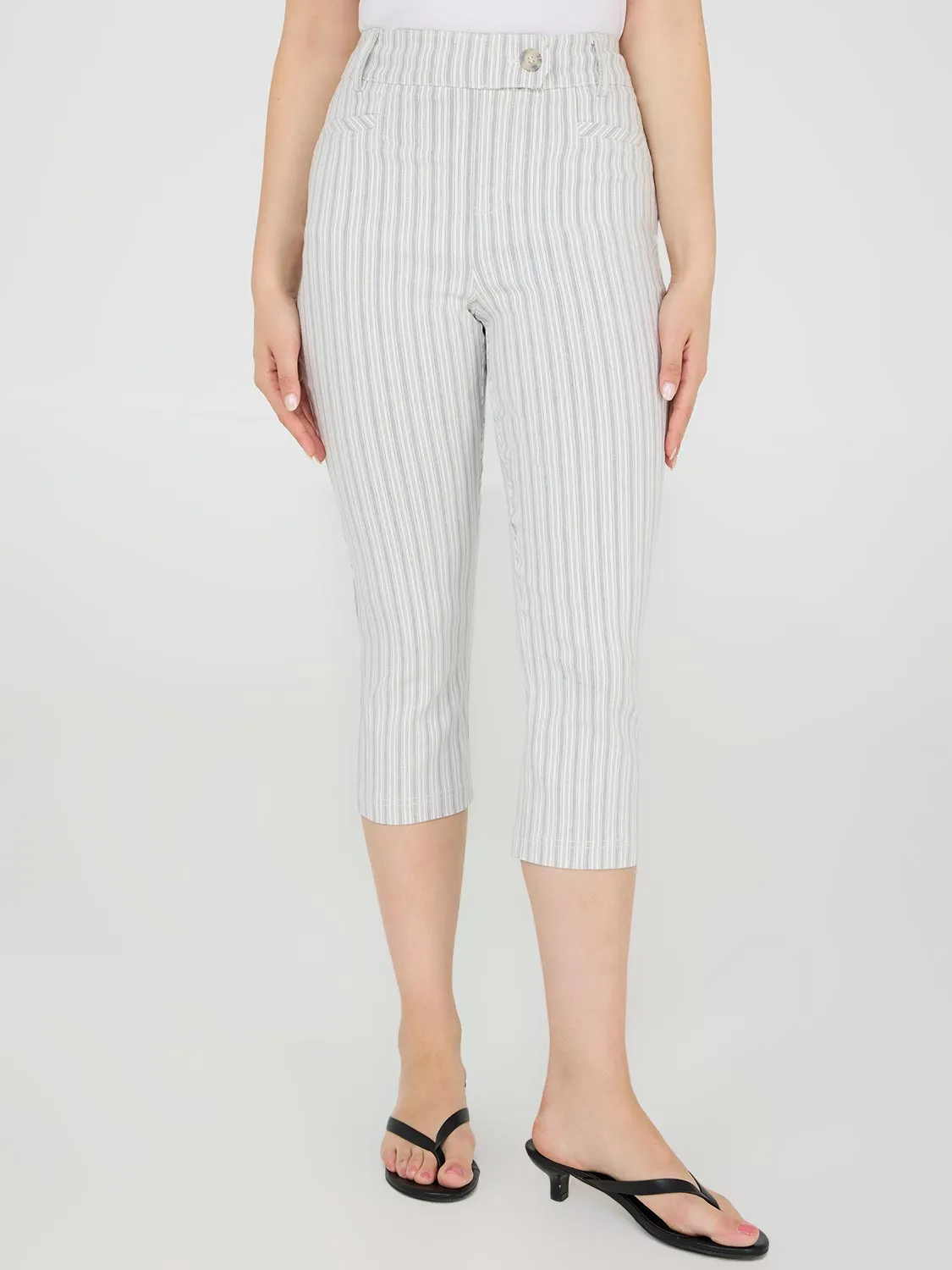 Striped Straight Leg Capri Pants